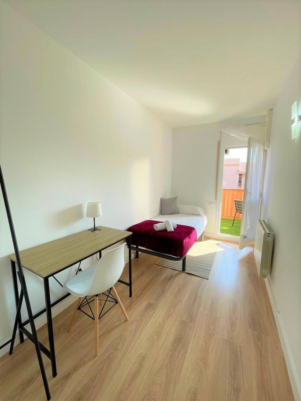 Апартаменты Apartamento Con Piscina Y Gran Terraza Con Vistas - Muy Cerca De La Playa, El Centro Y La Estacion Виласар-де-Мар Экстерьер фото
