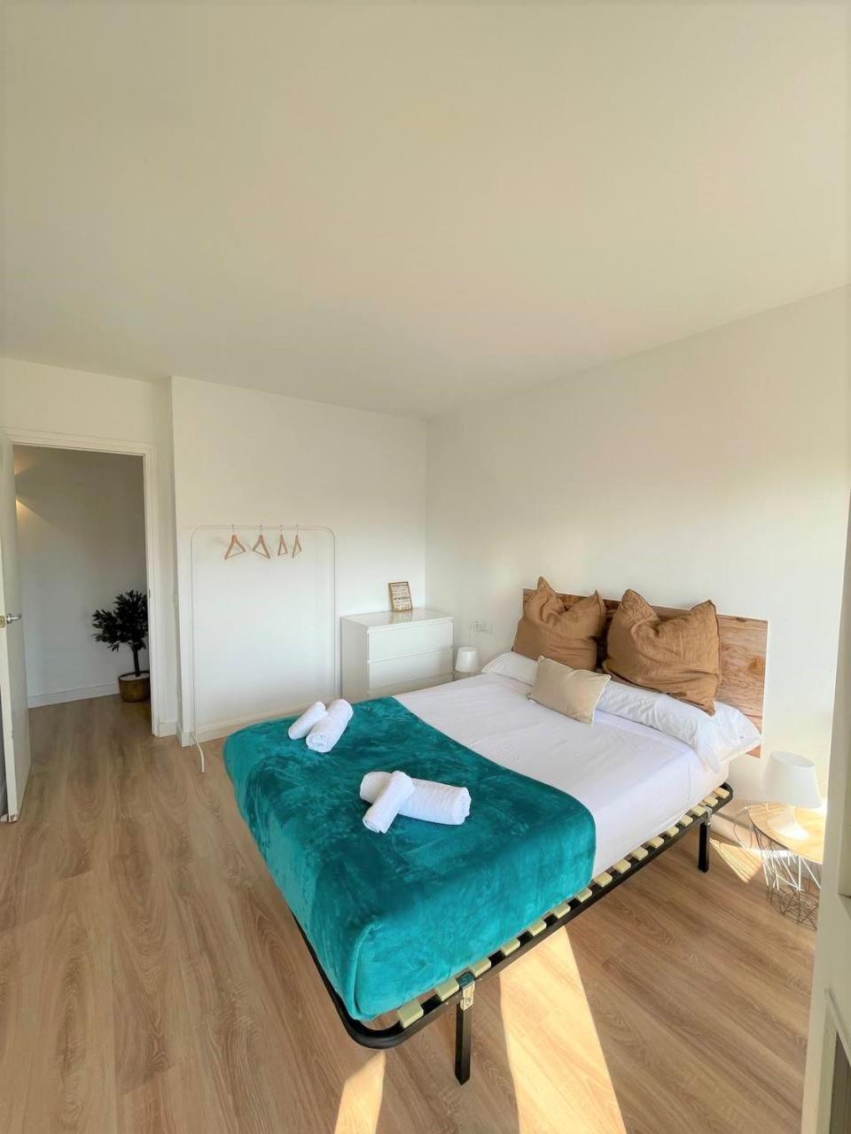 Апартаменты Apartamento Con Piscina Y Gran Terraza Con Vistas - Muy Cerca De La Playa, El Centro Y La Estacion Виласар-де-Мар Экстерьер фото