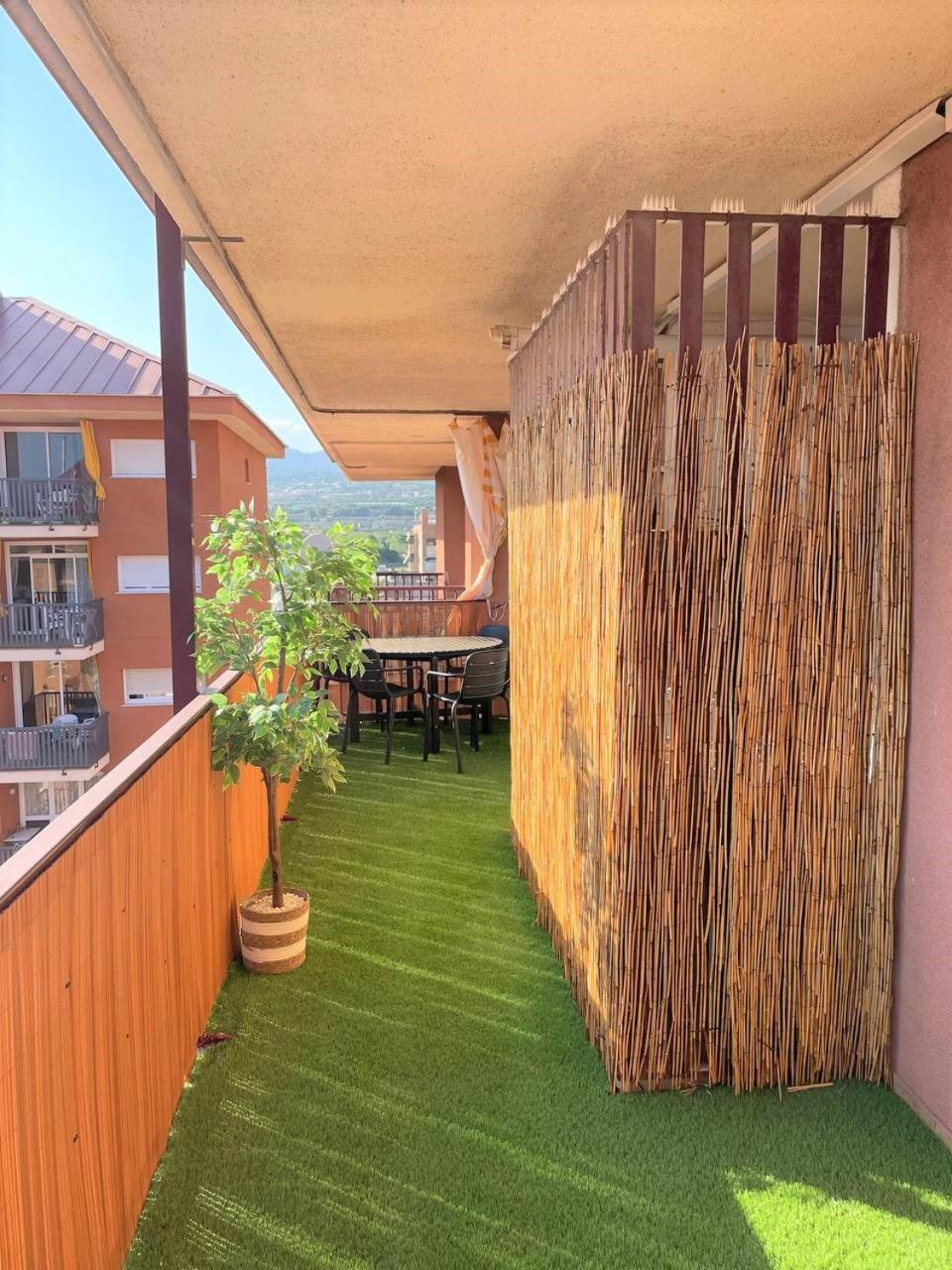 Апартаменты Apartamento Con Piscina Y Gran Terraza Con Vistas - Muy Cerca De La Playa, El Centro Y La Estacion Виласар-де-Мар Экстерьер фото